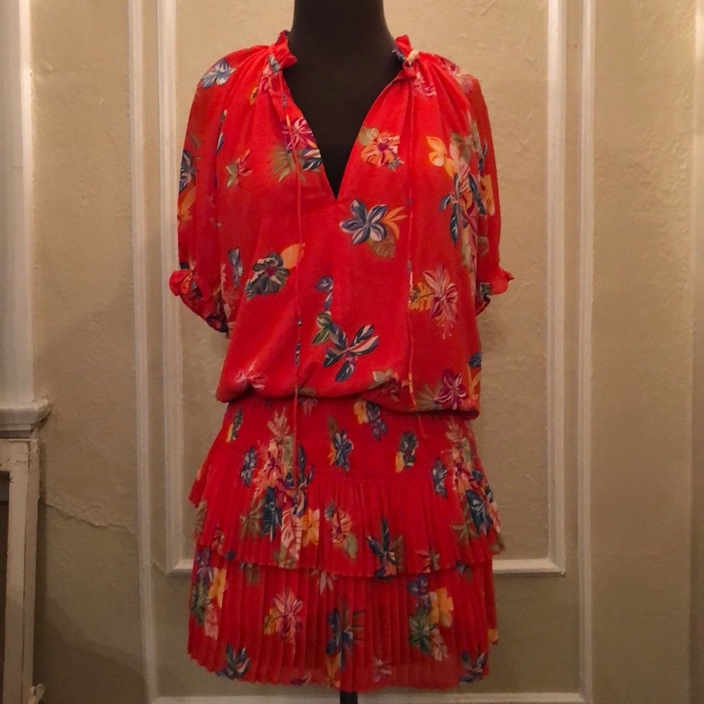Floral print dress.